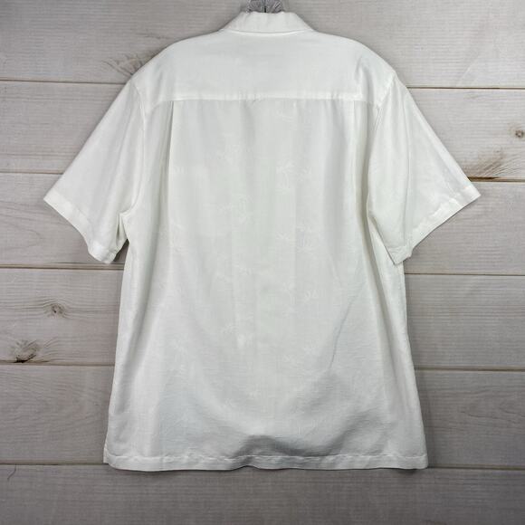 Caribbean Joe Camp Shirt Mens M White Embroidered Floral Button Up Short Sleeve - Picture 7 of 7